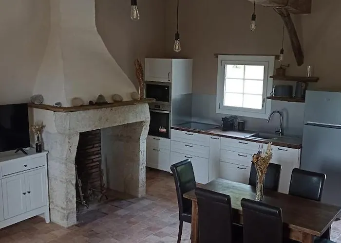 Du Faon - 2 à 6 Personnes Lacaugne