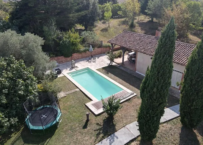 Casa vacanze Du Faon - 2 à 6 Personnes Lacaugne